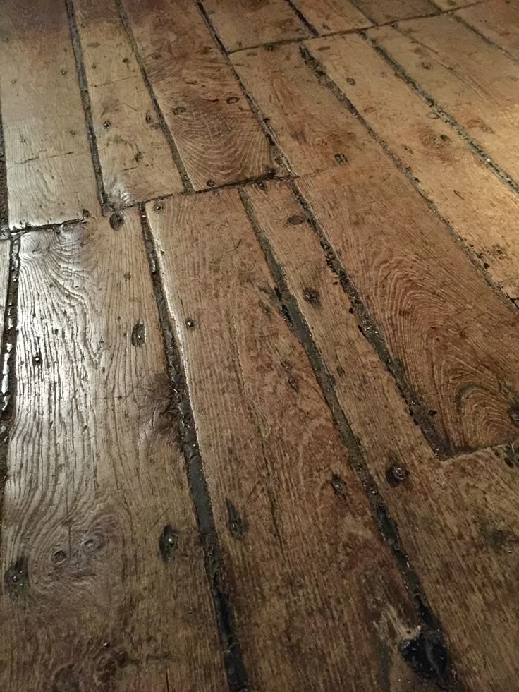 Toptan Plywood Satışında Grup Ağaç! Plywood, inşaat, mobilya, ambalaj ve denizcilik gibi birçok sektörde yaygın olarak kullanılır.